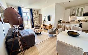 Gorgeous 2 Bedrooms Brand New 3 Avenue Paul Arene