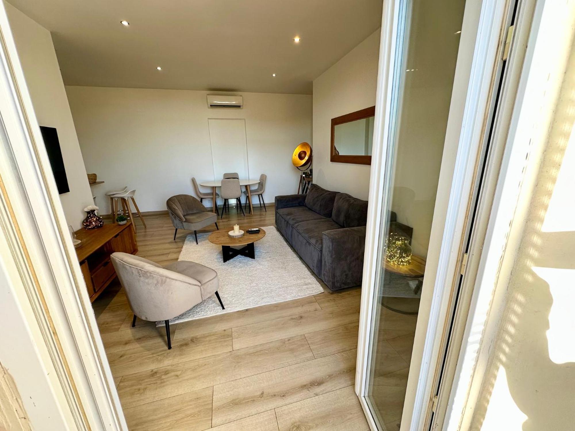 Gorgeous 2 Bedrooms Brand New 3 Avenue Paul Arene Antibes Exterior photo