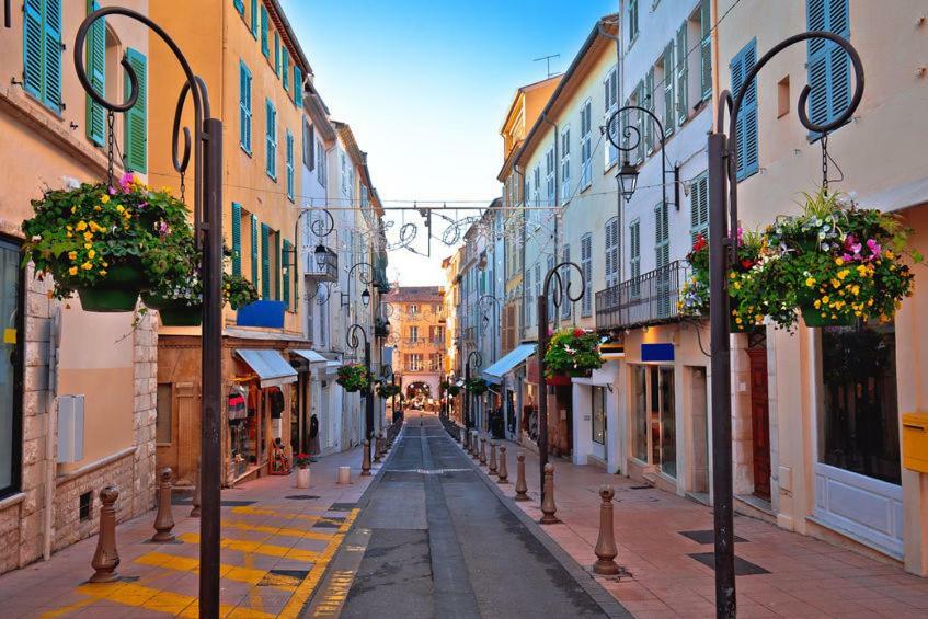 Gorgeous 2 Bedrooms Brand New 3 Avenue Paul Arene Antibes Exterior photo